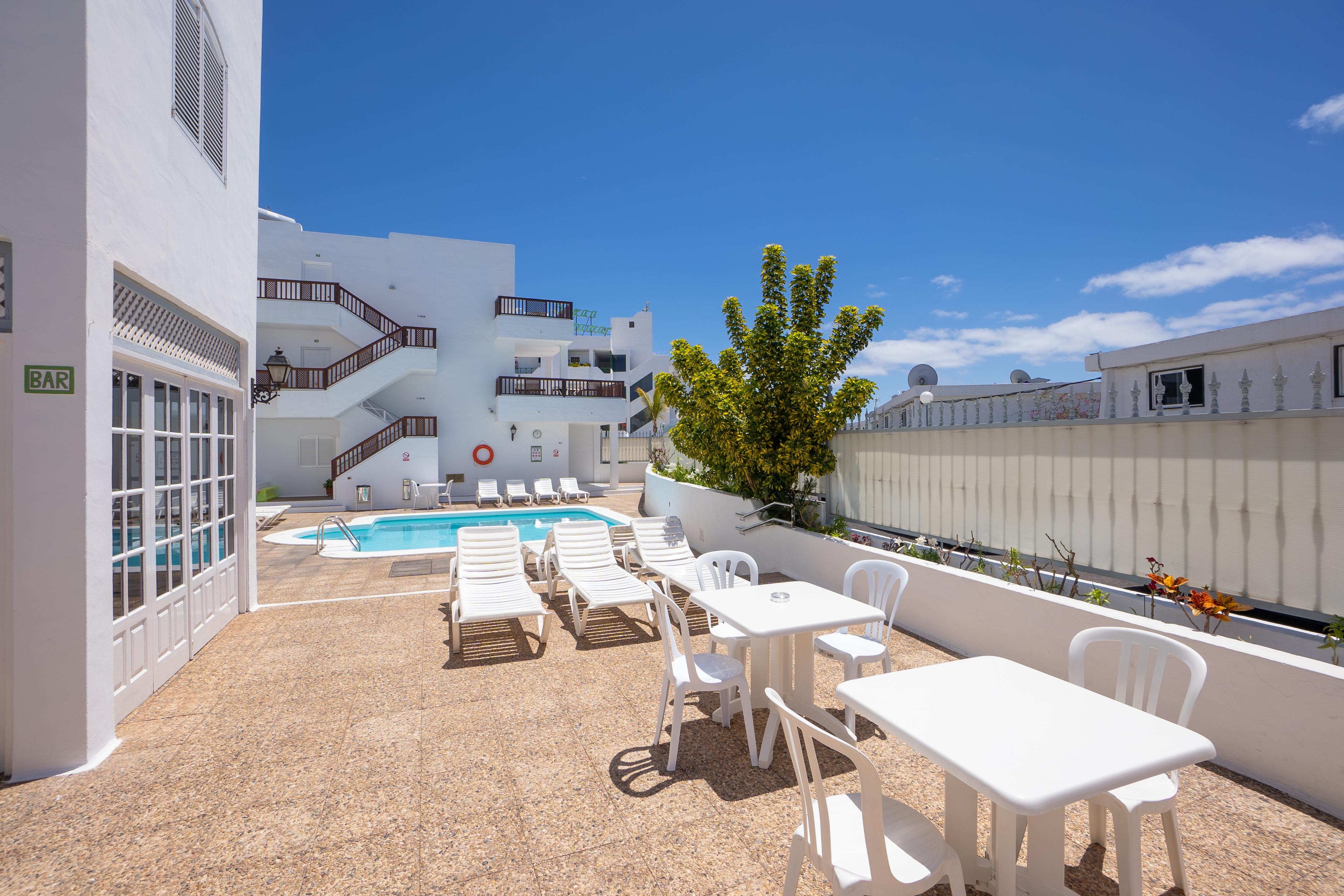 Vista Mar Apartamentos (Adults Only) Puerto del Carmen  Exteriör bild